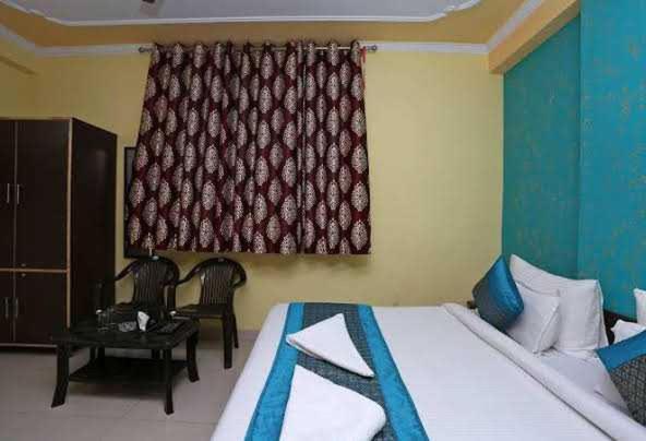 Hotel O Airport Plaza By Palace Nuova Delhi Esterno foto
